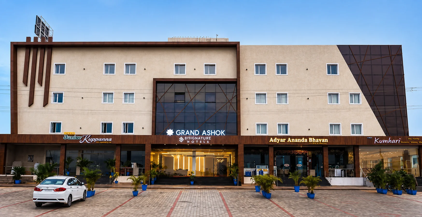 Hotel Grand Ashok